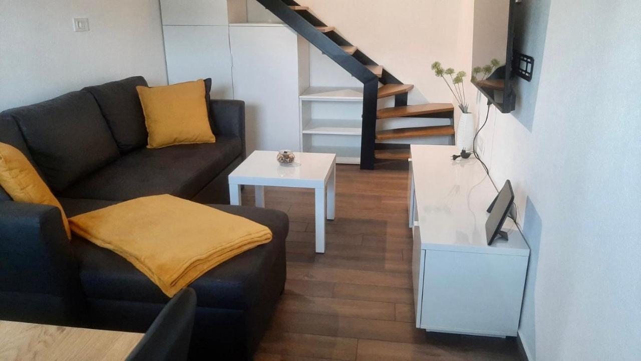 Apartma Lima Ankaran Eksteriør billede