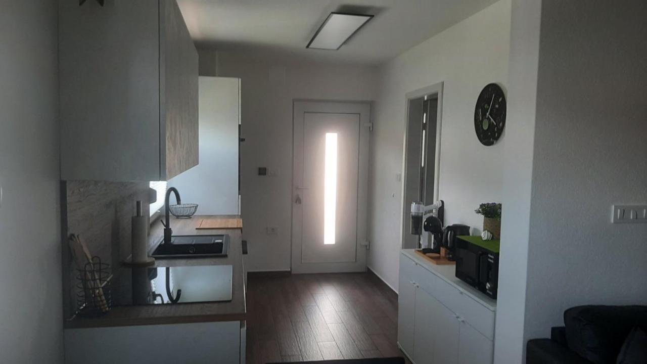 Apartma Lima Ankaran Eksteriør billede